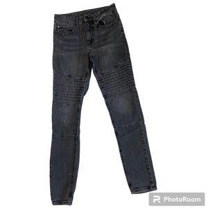 Original use black Moto skinny jeans size 26
